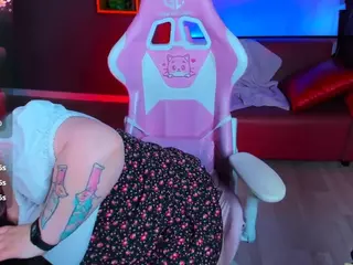 Yoki and Rory's Live Sex Cam Show