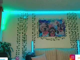 liz-martins Live Webcam on CamSoda