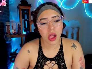 liz-martins from CamSoda is Freechat