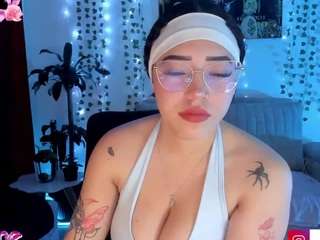 liz-martins live cam profile