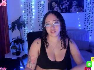 Live webcam model liz-martins on Soda Cams