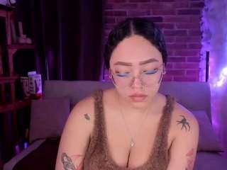 liz-martins Live Webcam on CamSoda