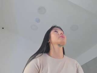 Live webcam model tamy-leen on Soda Cams