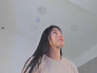 Live webcam model tamy-leen on Soda Cams