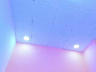 Anny-1 live webcam show