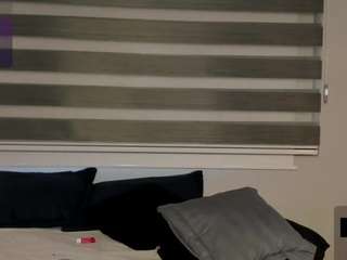 le modèle mill-blue est en webcam porno dans un show sur le site camsoda, il possède les tags suivants: ahegao,amateur,young adult,twerk,toys,teen-18,tease,tattoos,strip,strapon,spank,shaved-pussy,sex-toys,red hair,pussy,public,pov,lush,lovense,ass