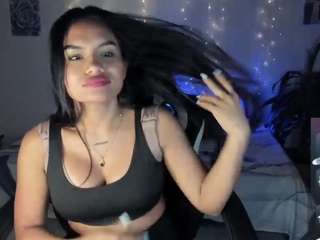 dannadomiinguez Live Webcam on CamSoda