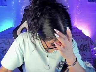 dannadomiinguez's CamSoda show and profile