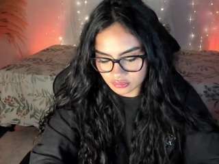 dannadomiinguez's CamSoda show and profile