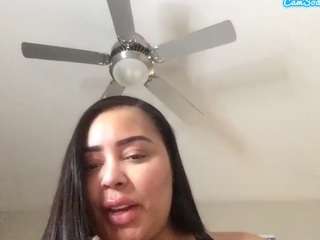 Creole Barbie nude and sexy before cam for live chat