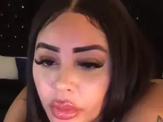 Creole Barbie's Live Sex Cam Show