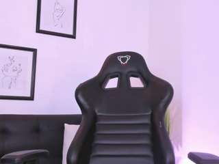 zlatna Live Webcam on CamSoda