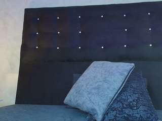 zlatna Live Webcam on CamSoda