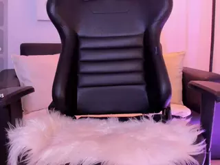 Zlatna's Live Sex Cam Show
