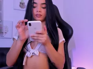 Zlatna's Live Sex Cam Show