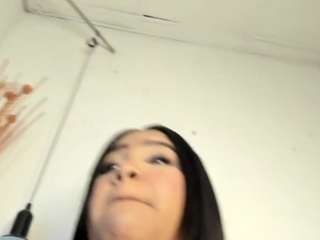 karol-willis, female webcam model,  years old, on live webcam