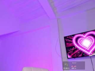 victoriavx Live Webcam on CamSoda