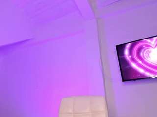 victoriavx Live Webcam on CamSoda