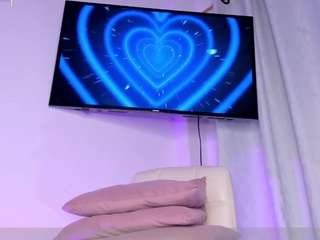 victoriavx Live Webcam on CamSoda