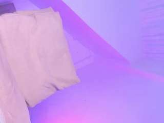 victoriavx Live Webcam on CamSoda