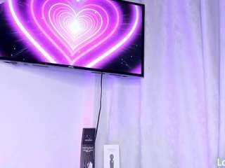 victoriavx Live Webcam on CamSoda