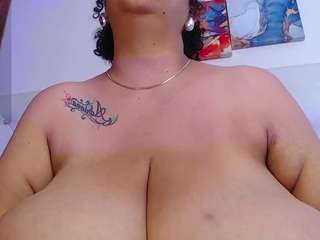 raynastone chat room