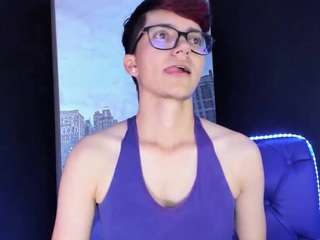 aron-roxx — camsoda