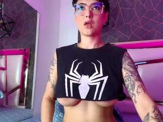 annieswan Live Webcam on CamSoda