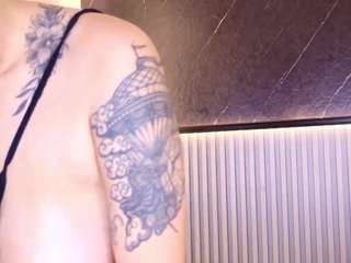 Live webcam model annieswan on Soda Cams