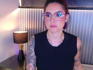 le modèle annieswan est en webcam porno dans un show sur le site camsoda, il possède les tags suivants: alternative,role play,lovense,lush,mistress,naked,no drinking,no smoking,petite,pussy,raven hair,roleplay,latina,sexy,shaved pussy,skinny,spank,sph,strapon,tattoos