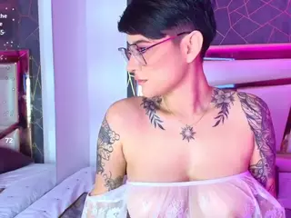 Annie's Live Sex Cam Show