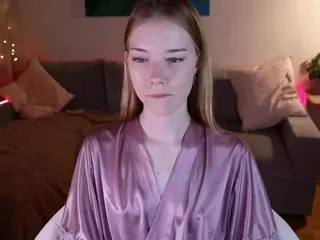 Mia's Live Sex Cam Show