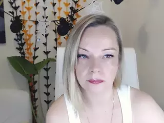 Tilly's Live Sex Cam Show