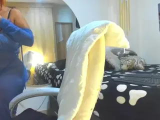 amber-disney's Live Sex Cam Show