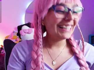 marceliinee webcam model