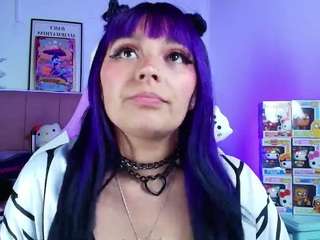 marceliinee's CamSoda show and profile