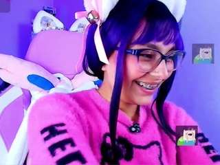 le modèle marceliinee est en webcam porno dans un show sur le site camsoda, il possède les tags suivants: anal,skinny,nipple piercings,no drinking,no smoking,petite,public,pussy,sexy,shaved pussy,small tits,naked,spank,squirt,strip,tattoos,tease,toys,wet,young adult