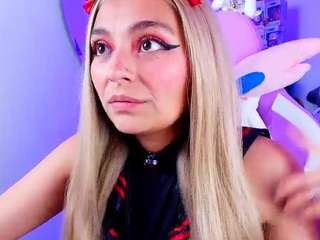 marceliinee webcam model