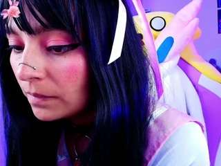 MARCELINE live cam preview