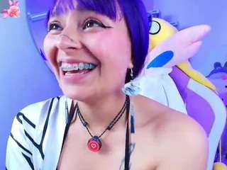 MARCELINE live cam preview