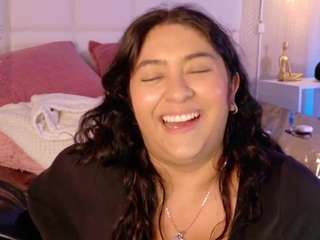  leoniewinters chat room