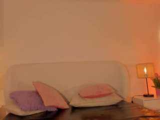 leoniewinters from CamSoda is Freechat