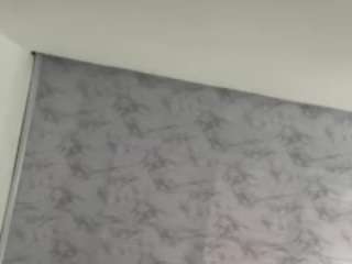  leoniewinters chat room