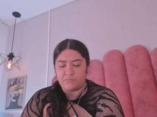 leoniewinters webcam model