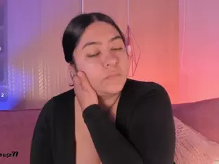leoniewinters's Live Sex Cam Show