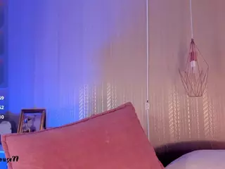 leoniewinters's Live Sex Cam Show