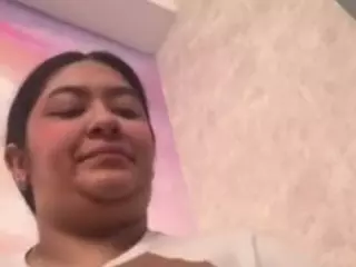 leoniewinters's Live Sex Cam Show