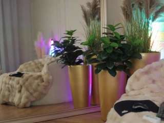 Live webcam model anaisbloom on Soda Cams