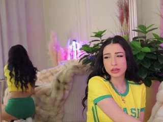 anaisbloom webcam
