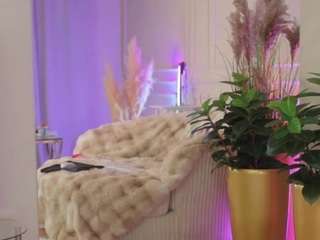 anaisbloom Live Webcam on CamSoda